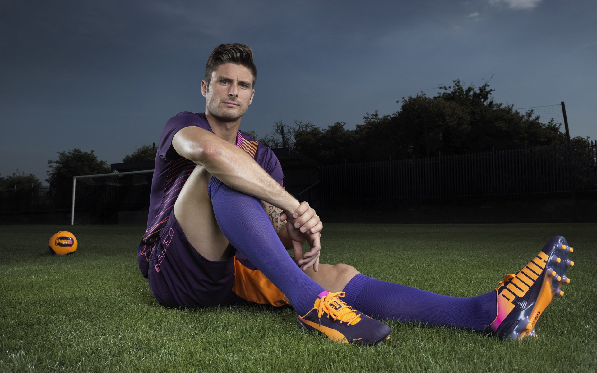 北欧坚冰难阻巨星光芒，莱万绝境展价值，比利时险胜挪威启示录